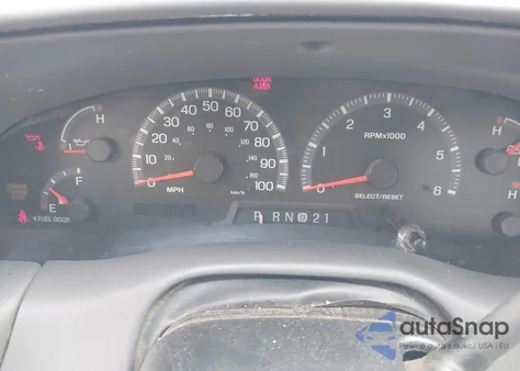 2001 Ford F-150 King Ranch Edition/Lariat/Xlt from USA, damaged, VIN 1FTRW08L71KE07341